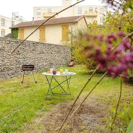 Duplex Republique Apartment
